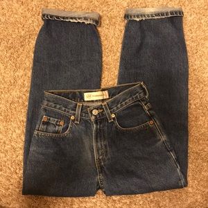 High waisted Levi jeans